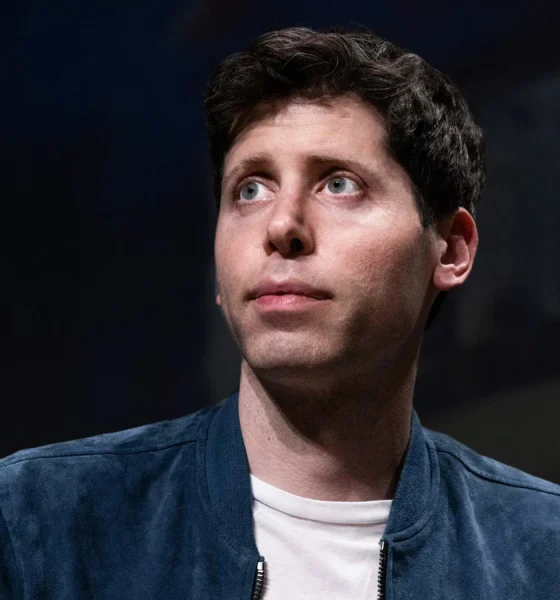 Google Comment from Sam Altman: "Chatgpt cannot replace"